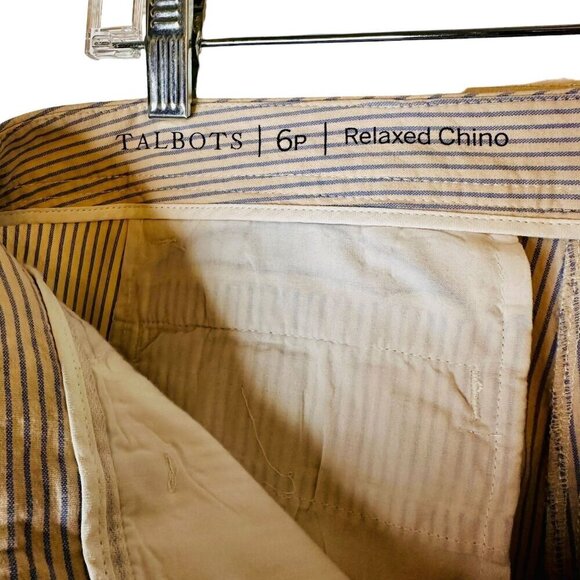 5 for $40
Talbots relaxed chino sz 6p blue pin striped beige capris - Picture 3 of 11